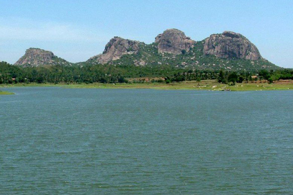 Nestled in Shoolagiri Hills